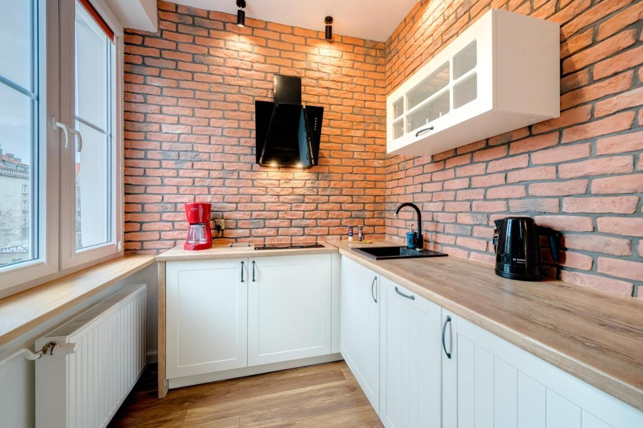 H&T Old Town Szeroka 24 Apartment Gdansk Exterior photo